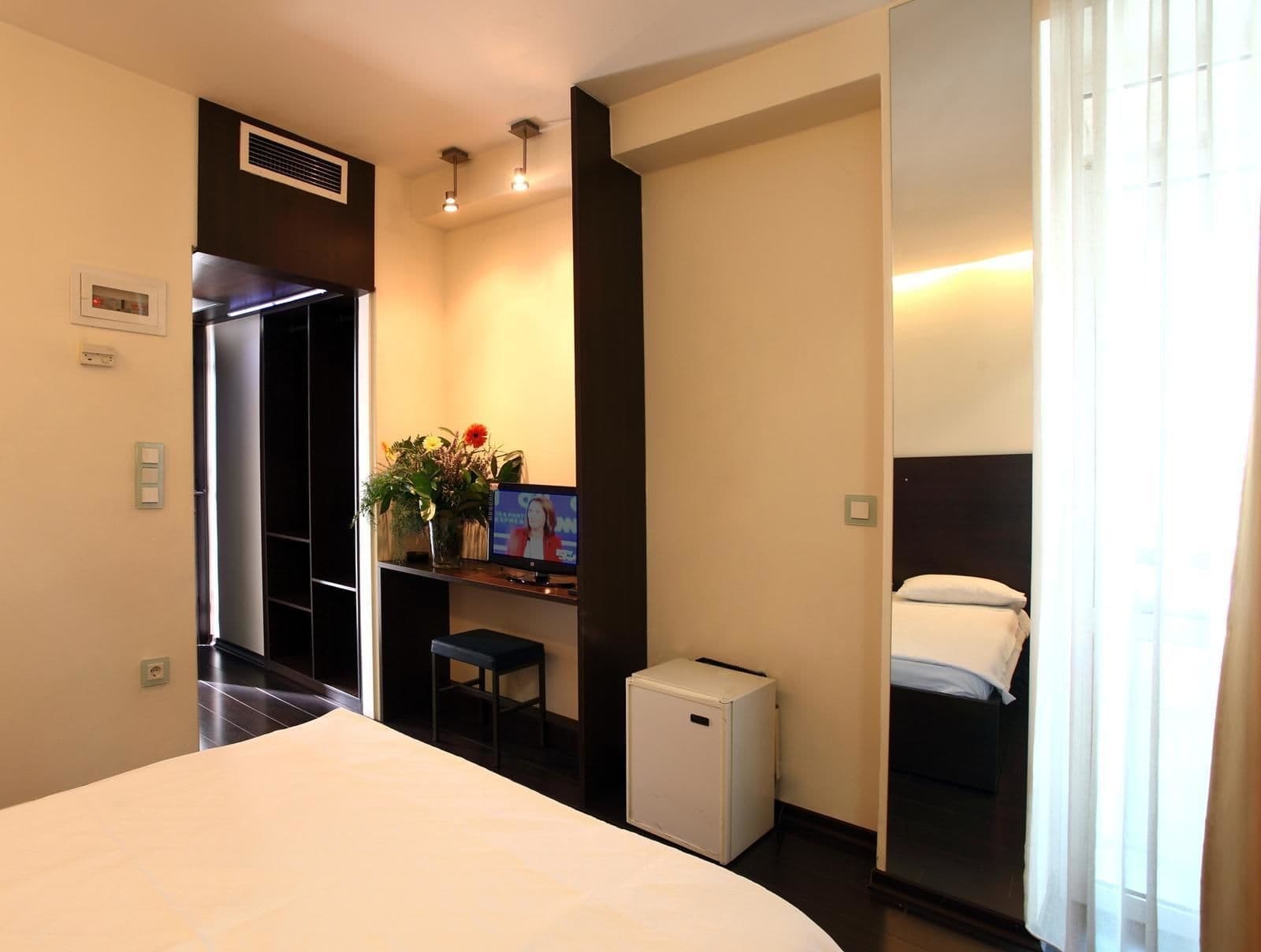 Hotel Metropol Larissa Exterior photo